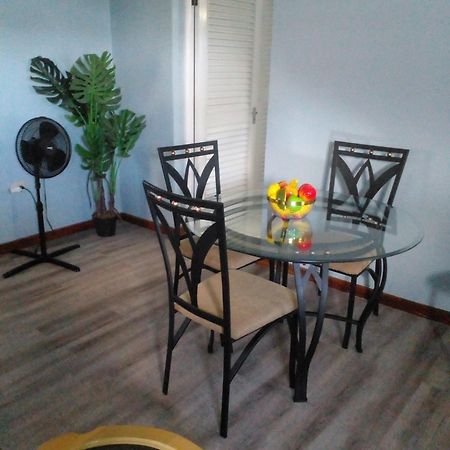 Czar'S Citadel-2 Bedroom Apt 23E At Columbus Heights 奥乔里奥斯 外观 照片